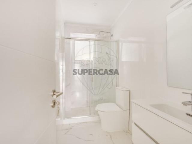 Apartamento T2 em Falagueira Venda Nova