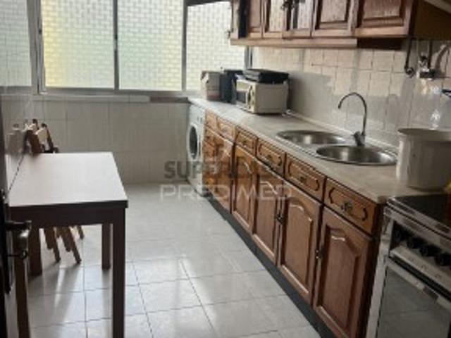 Apartamento T2 em Falagueira Venda Nova
