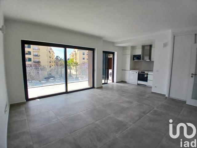 Apartamento T2 em Faro Sé e São Pedro