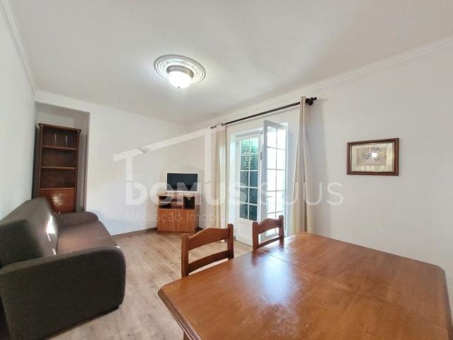 Apartamento T2 em Faro