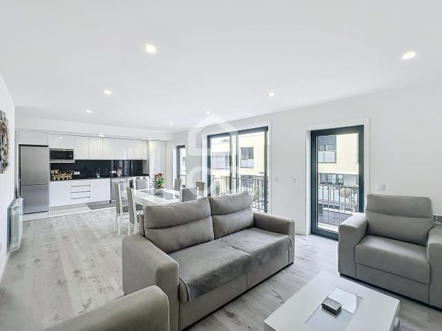Apartamento T2 em fase de construção