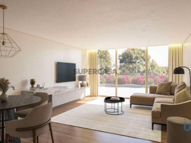 Apartamento T2 em Funchal Santa Luzia de 131,00 m²