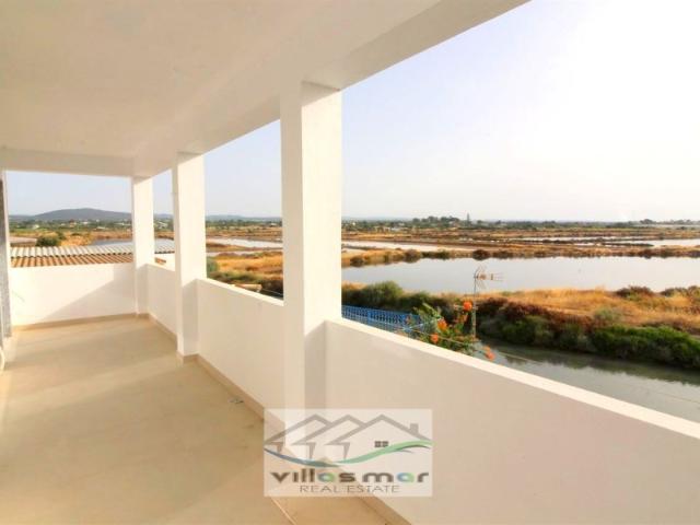 Apartamento T2 em Fuseta Vista Ria Formosa | Oportunidade de Investimento