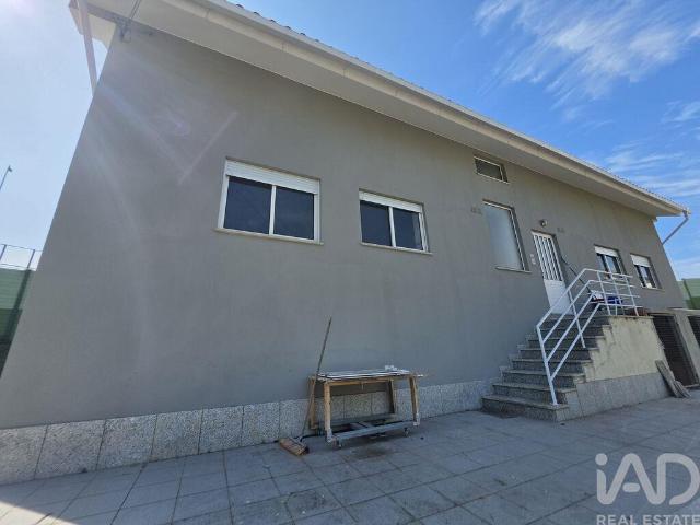 Apartamento T2 em Gondarém de 109,85 m²