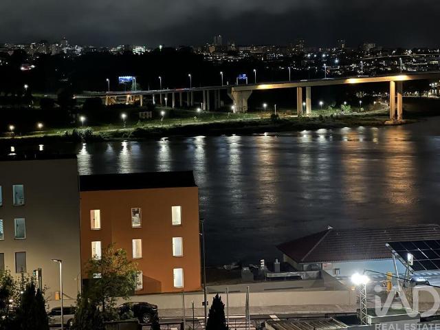 Apartamento T2 em Gondomar São Cosme, Valbom e Jovim de 96. 96m² Gondomar São Cosme, Valbom e Jovim