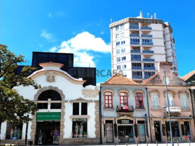 Apartamento T2 em Glória e Vera Cruz