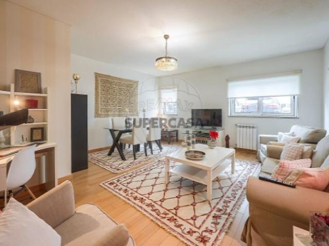 Apartamento T2 em Glória e Vera Cruz