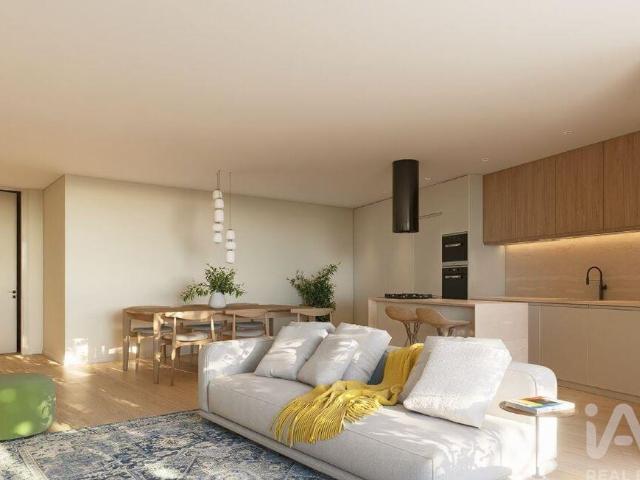 Apartamento T2 em Gulpilhares E Valadares de 95,00 m²