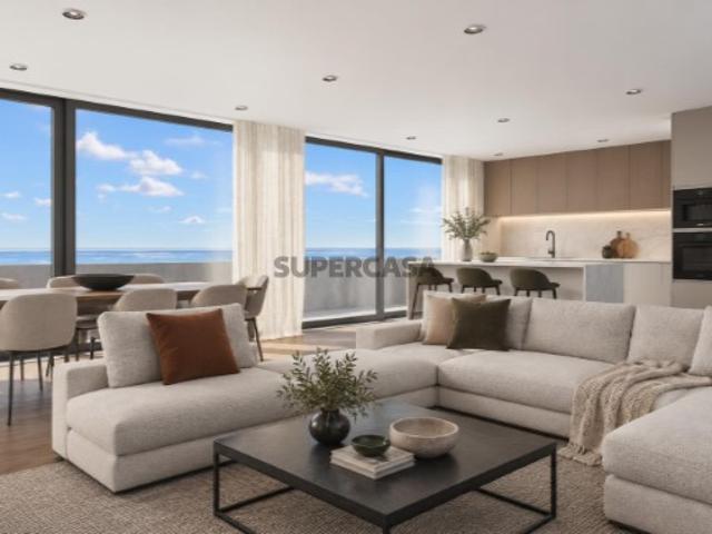 Apartamento T2 em Lagos com amplo terraço