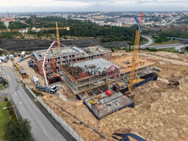 Apartamento T2 em Leiria, Pousos, Barreira e Cortes
