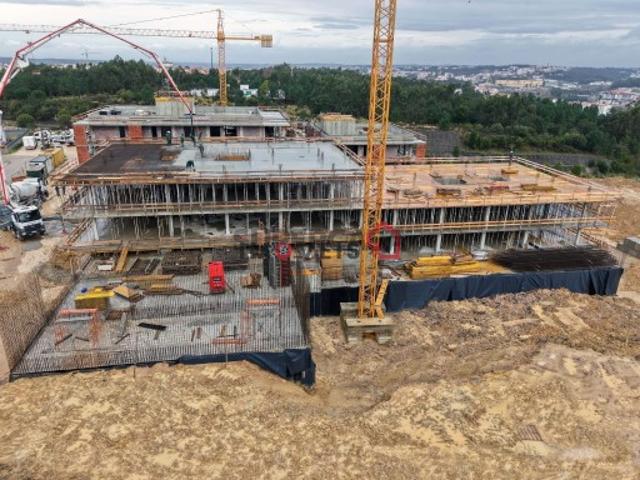 Apartamento T2 em Leiria, Pousos, Barreira e Cortes