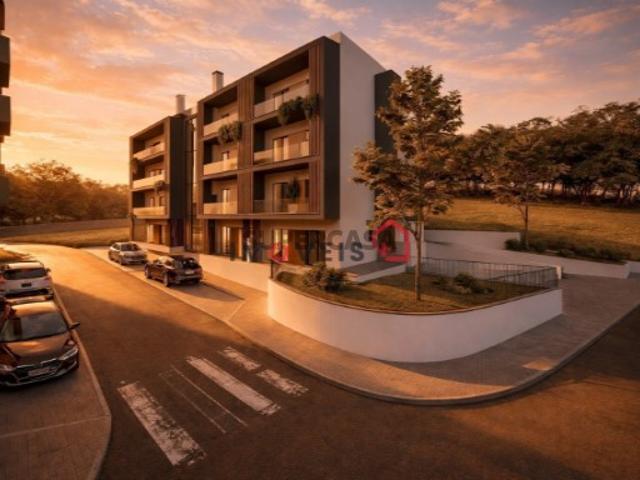 Apartamento T2 em Leiria, Pousos, Barreira e Cortes