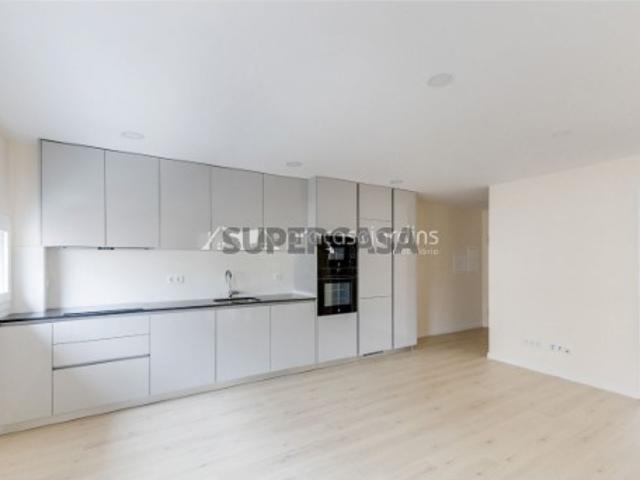 Apartamento T2 em Leiria, Pousos, Barreira e Cortes