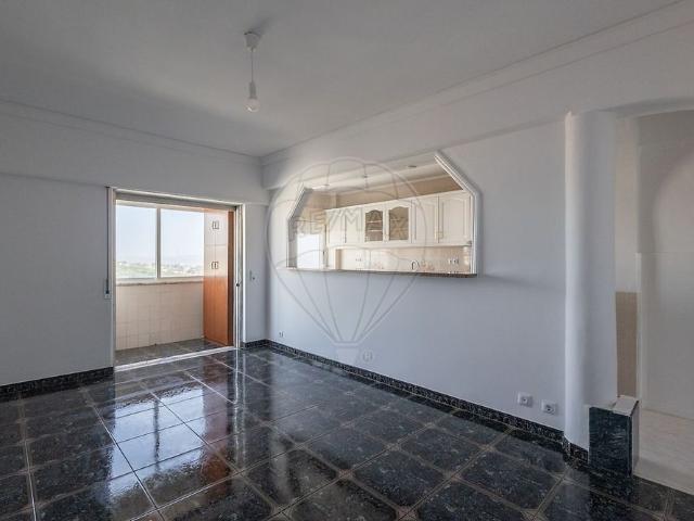 Apartamento T2 em Lisboa