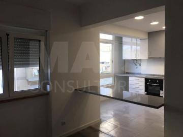 Apartamento T2 em Lisboa