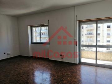 Apartamento T2 em Lisboa