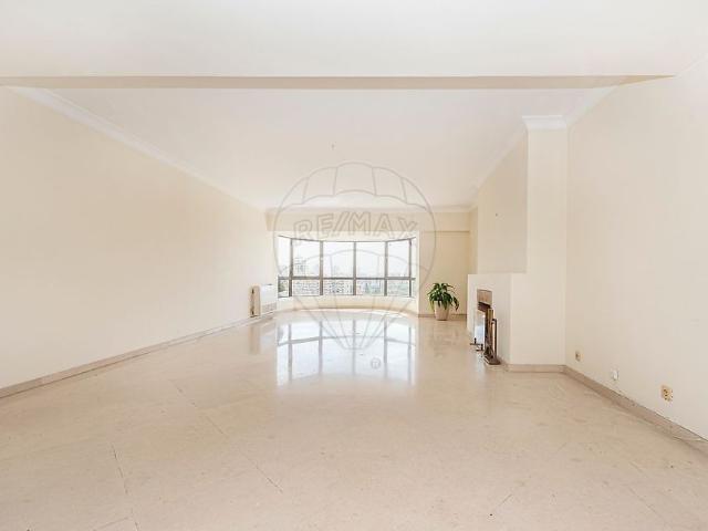 Apartamento T2 em Lisboa