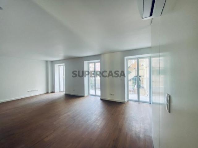 Apartamento T2 em Lisboa