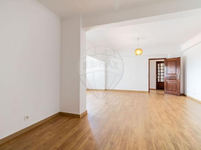 Apartamento T2 em Lisboa