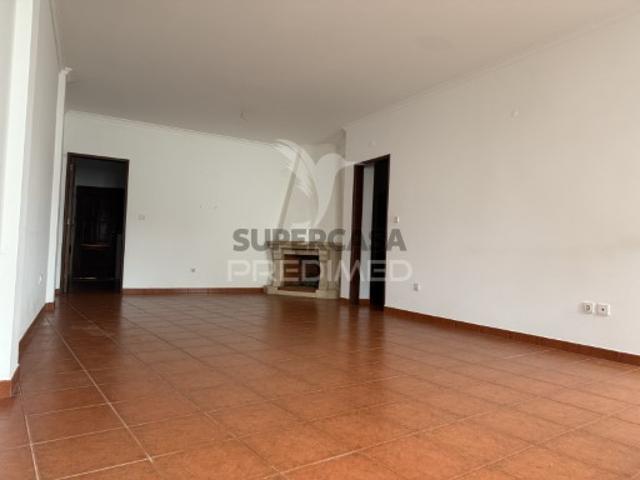 Apartamento T2 em Longueira/Almograve