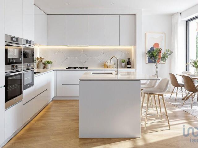 Apartamento T2 em Lordelo Do Ouro E Massarelos de 101,00 m² 101m² Porto