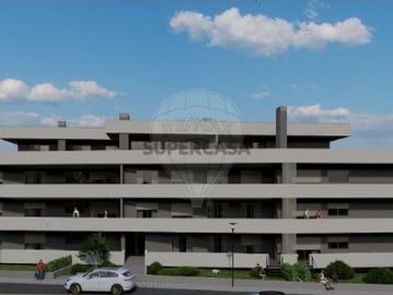 Apartamento T2 em Loureiro