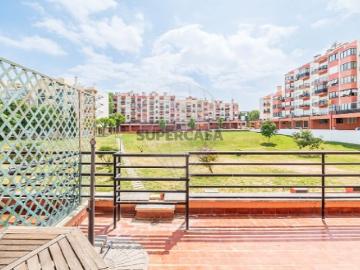 Apartamento T2 em Lumiar
