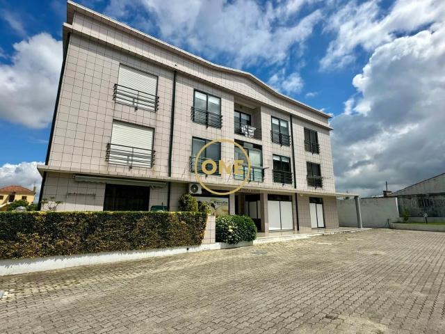Apartamento T2 em Macieira da Maia