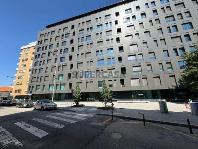 Apartamento T2 em Mafamude
