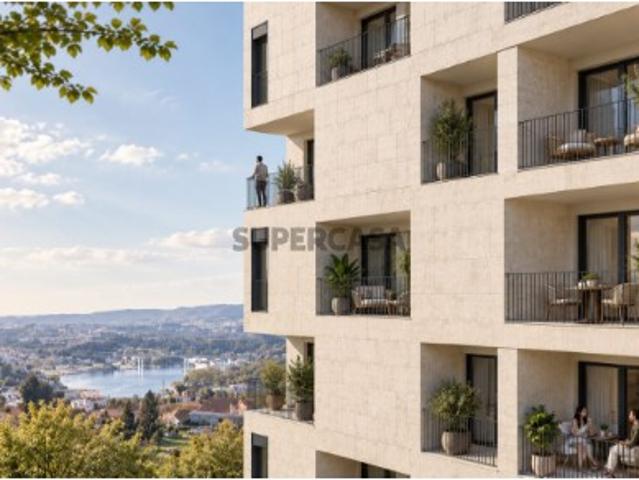 Apartamento T2 em Mafamude