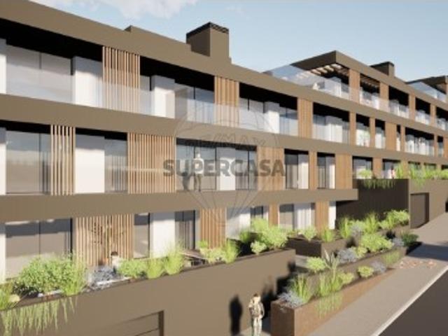 Apartamento T2 em Malveira e São Miguel de Alcainça