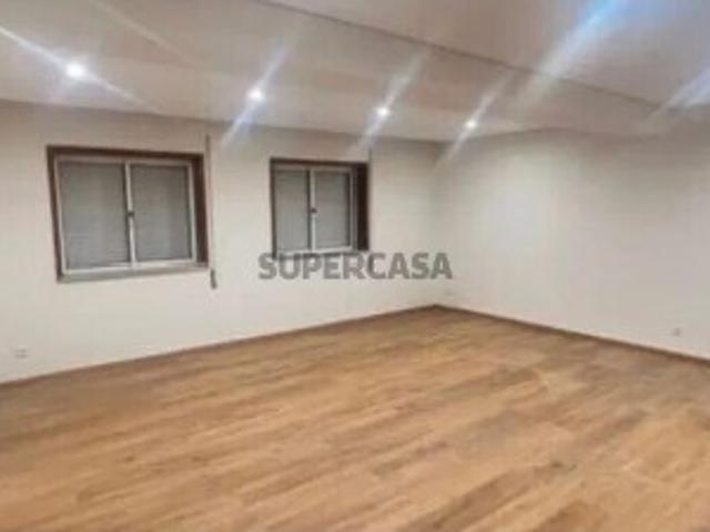 Apartamento T2 em Marinhas