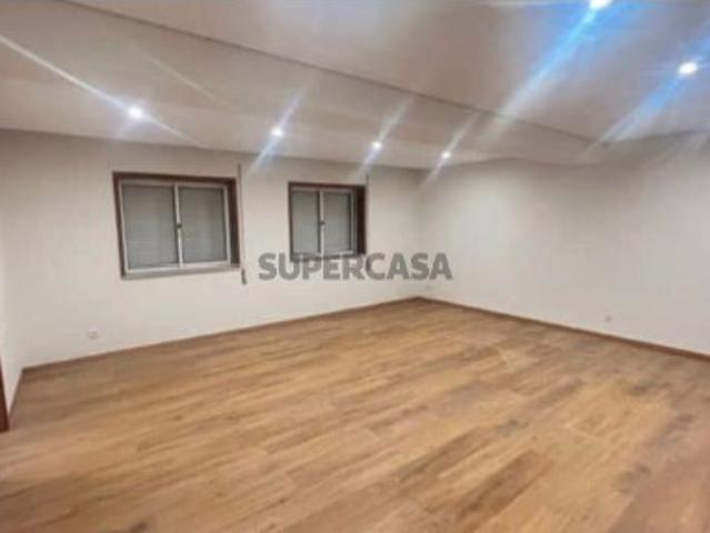Apartamento T2 em Marinhas
