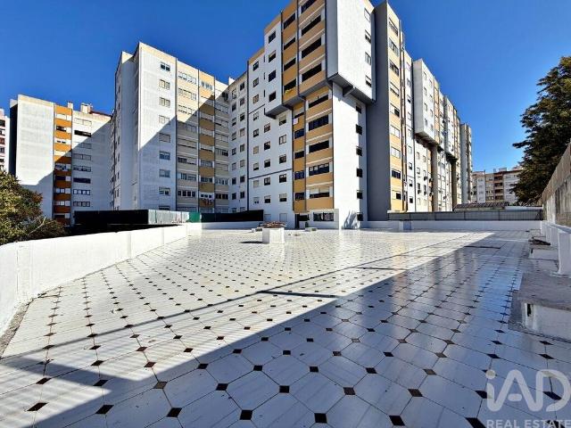 Apartamento T2 em Massamá e Monte Abraão de 95,5 m² 95m² Massamá e Monte Abraão