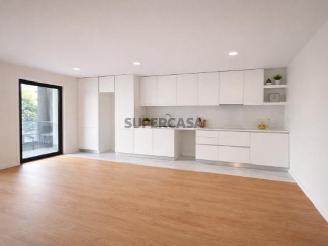 Apartamento T2 em Maximinos, Sé e Cividade
