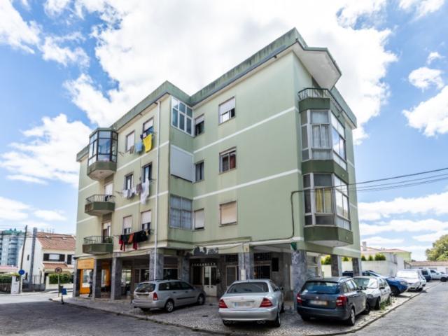 Apartamento T2 em Mem Martins
