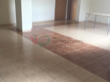 APARTAMENTO T2 EM MESAS