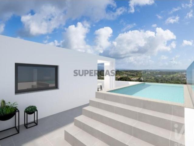 Apartamento T2 em Mexilhoeira Grande de 93,00 m²