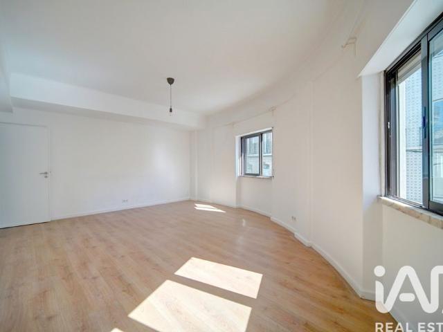Apartamento T2 em Misericórdia