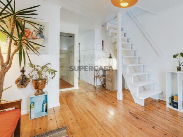 Apartamento T2 em Misericórdia