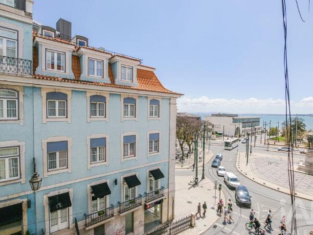 Apartamento T2 em Misericórdia 97m² Lisboa