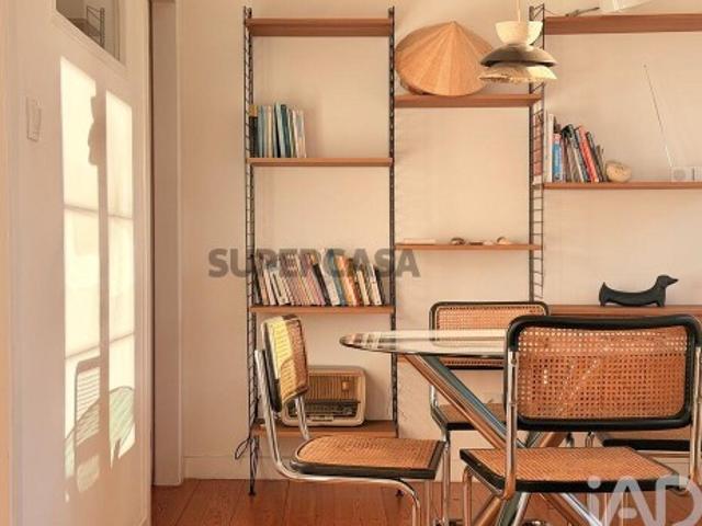 Apartamento T2 em Misericórdia de 51,3 m²