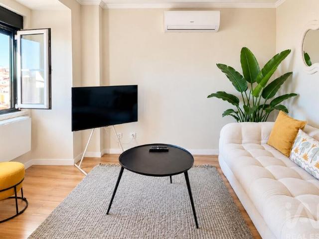 Apartamento T2 em Misericórdia de 64,00 m²