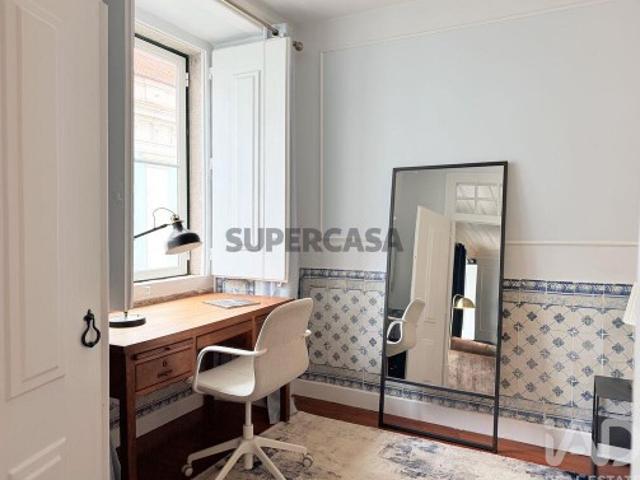 Apartamento T2 em Misericórdia de 80,39 m²