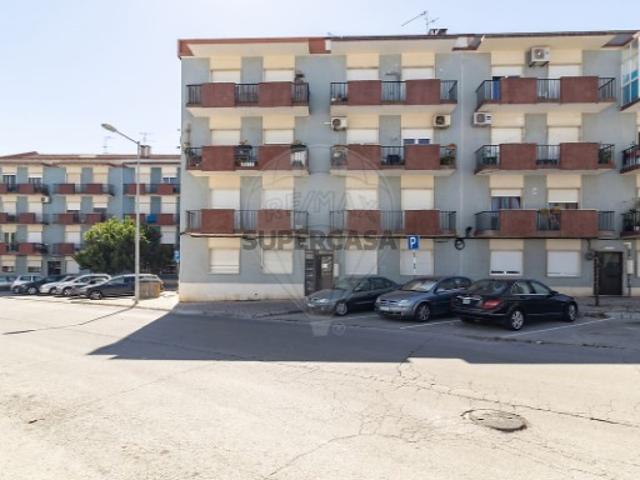 Apartamento T2 em Montijo e Afonsoeiro