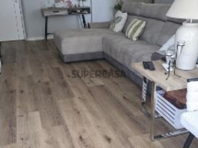 Apartamento T2 em Moita