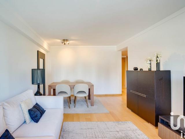 Apartamento T2 em Moscavide e Portela