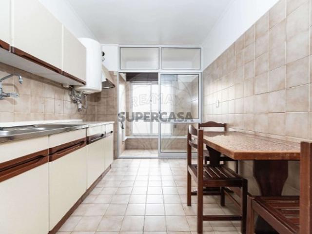 Apartamento T2 em Moscavide e Portela