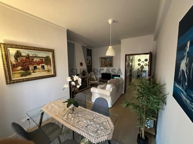 Apartamento T2 em Nossa Senhora de Fátima