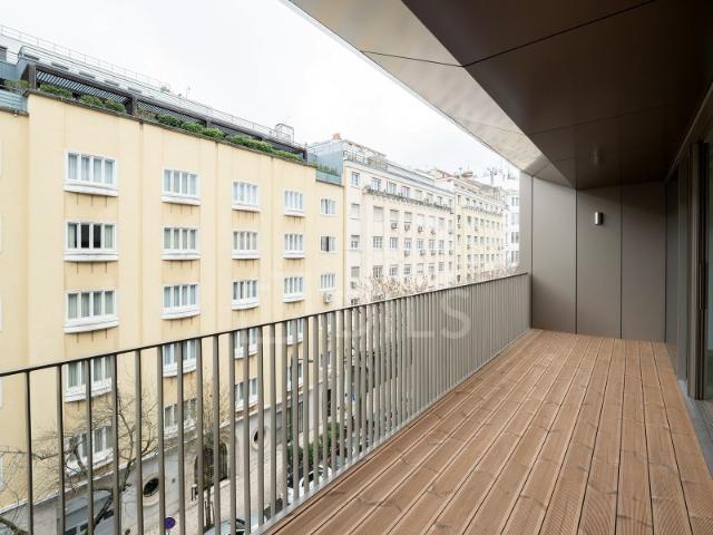 Apartamento T2 em novo empreendimento junto à Avenida da Liberdade